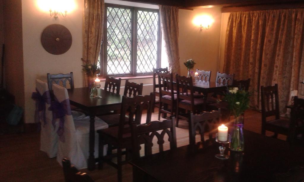 The Bridge Of Lochay Hotel 킬린 외부 사진