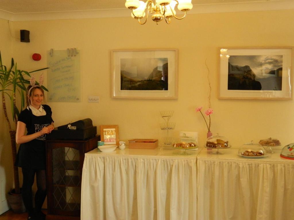 The Bridge Of Lochay Hotel 킬린 외부 사진