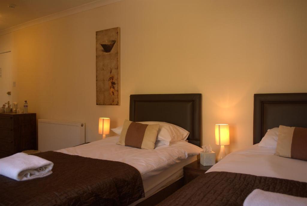 The Bridge Of Lochay Hotel 킬린 객실 사진